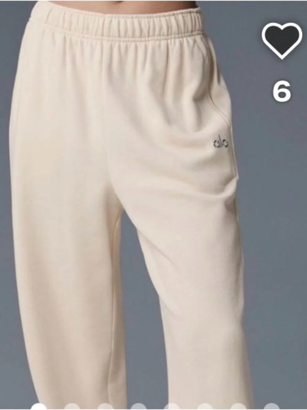 ALO Yoga Kids Cream Sweatpants with Subtle Logo